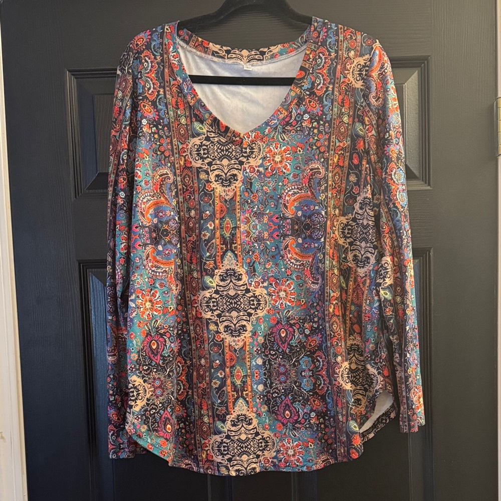 Women’s V-Neck Long Sleeve Printed Top - Multi
